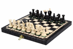 SMALL ROYAL CHESS (30x30cm)